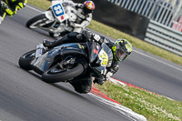 Evening Adv_Mid Group Black Bikes